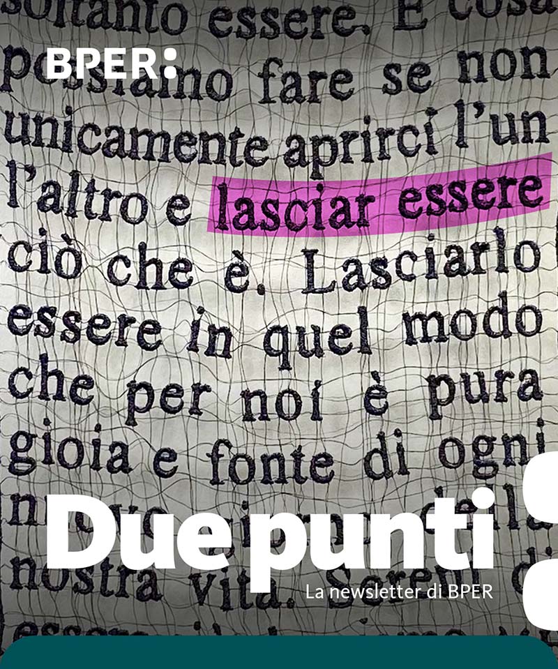 Copertina newsletter con opera d'arte fatta di fili fi ferro che formano parole